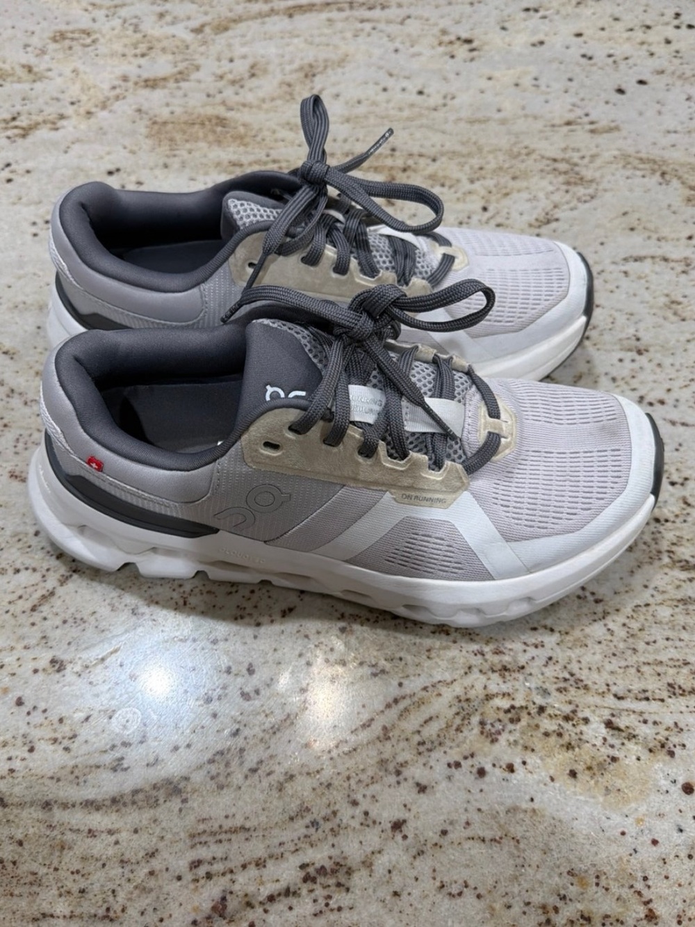 OnCloud RunnersWomen's Athletic Shoes - Gray and White